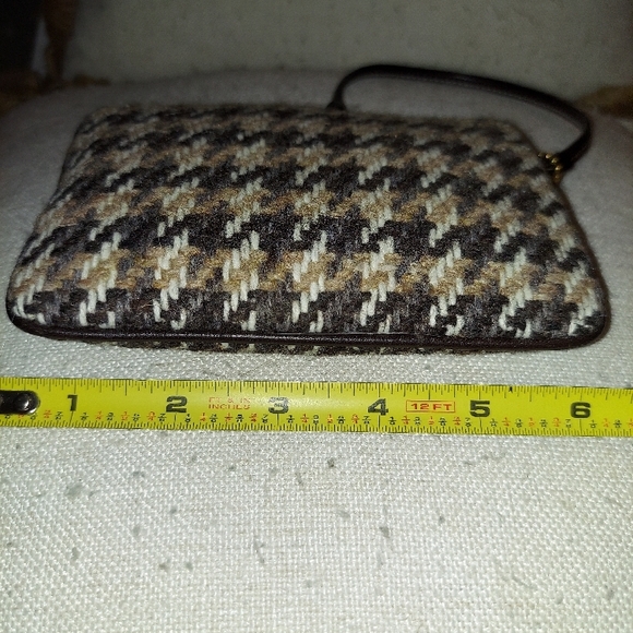 Coach Brown and Tan Wool and Leather Houndstooth Wristlet - Picture 7 of 8